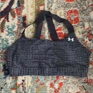 Under Armour Sports Bra - L